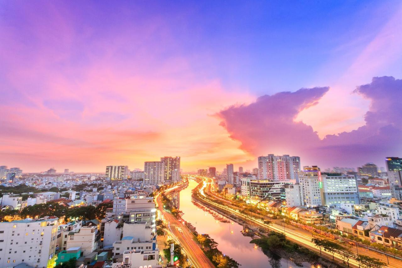 Cbd Rivergate- Infinity Pool Signature Ho Chi Minh-stad Buitenkant foto