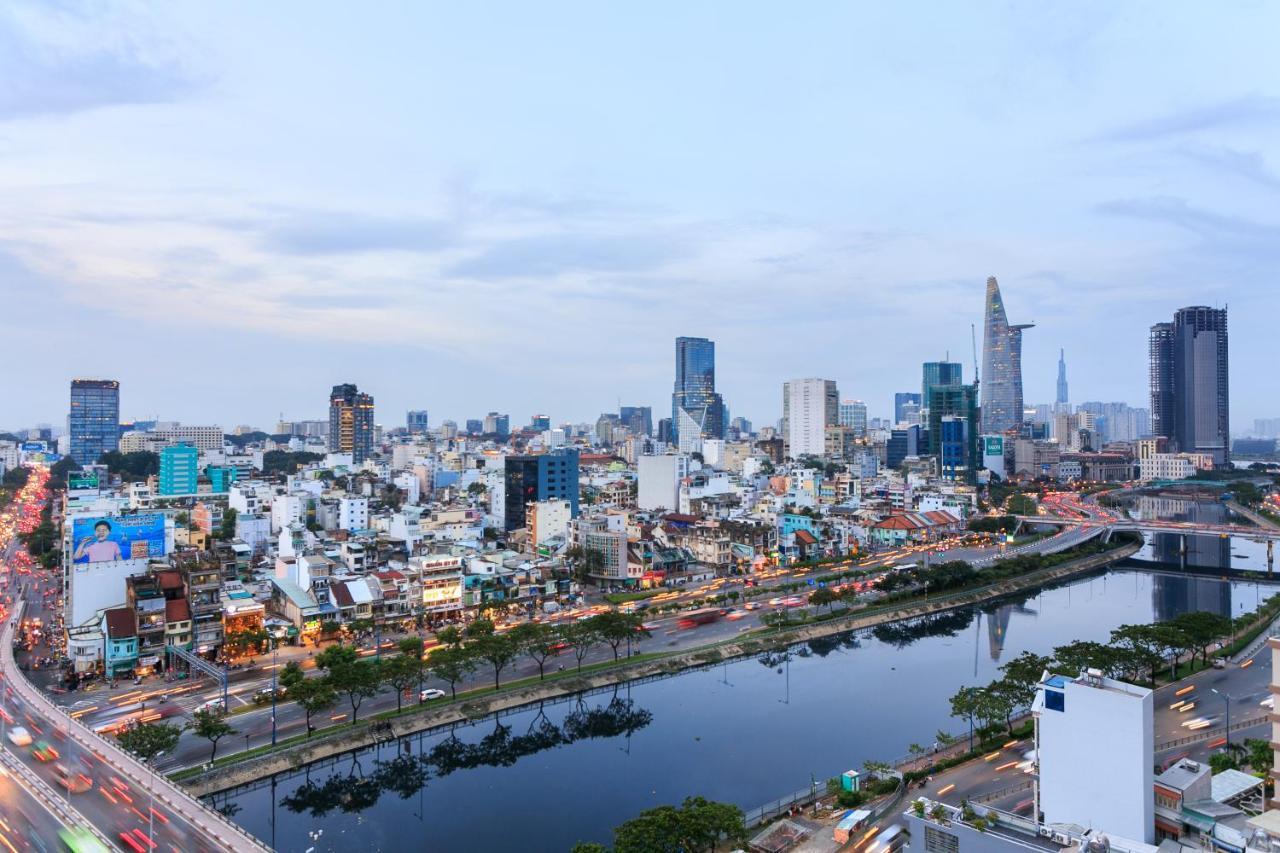 Cbd Rivergate- Infinity Pool Signature Ho Chi Minh-stad Buitenkant foto