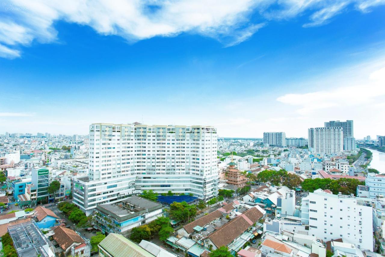 Cbd Rivergate- Infinity Pool Signature Ho Chi Minh-stad Buitenkant foto